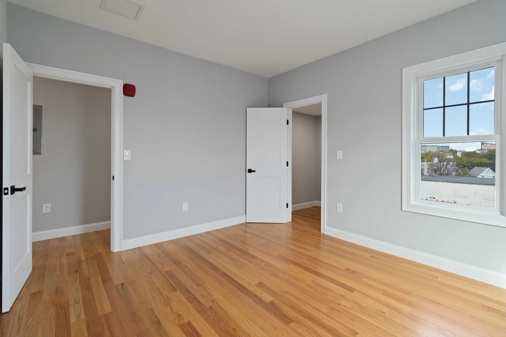 4 bed, 2 bath apartment for rent at 20 Alston St Unit 20, East Somerville — photo 29 of 36
