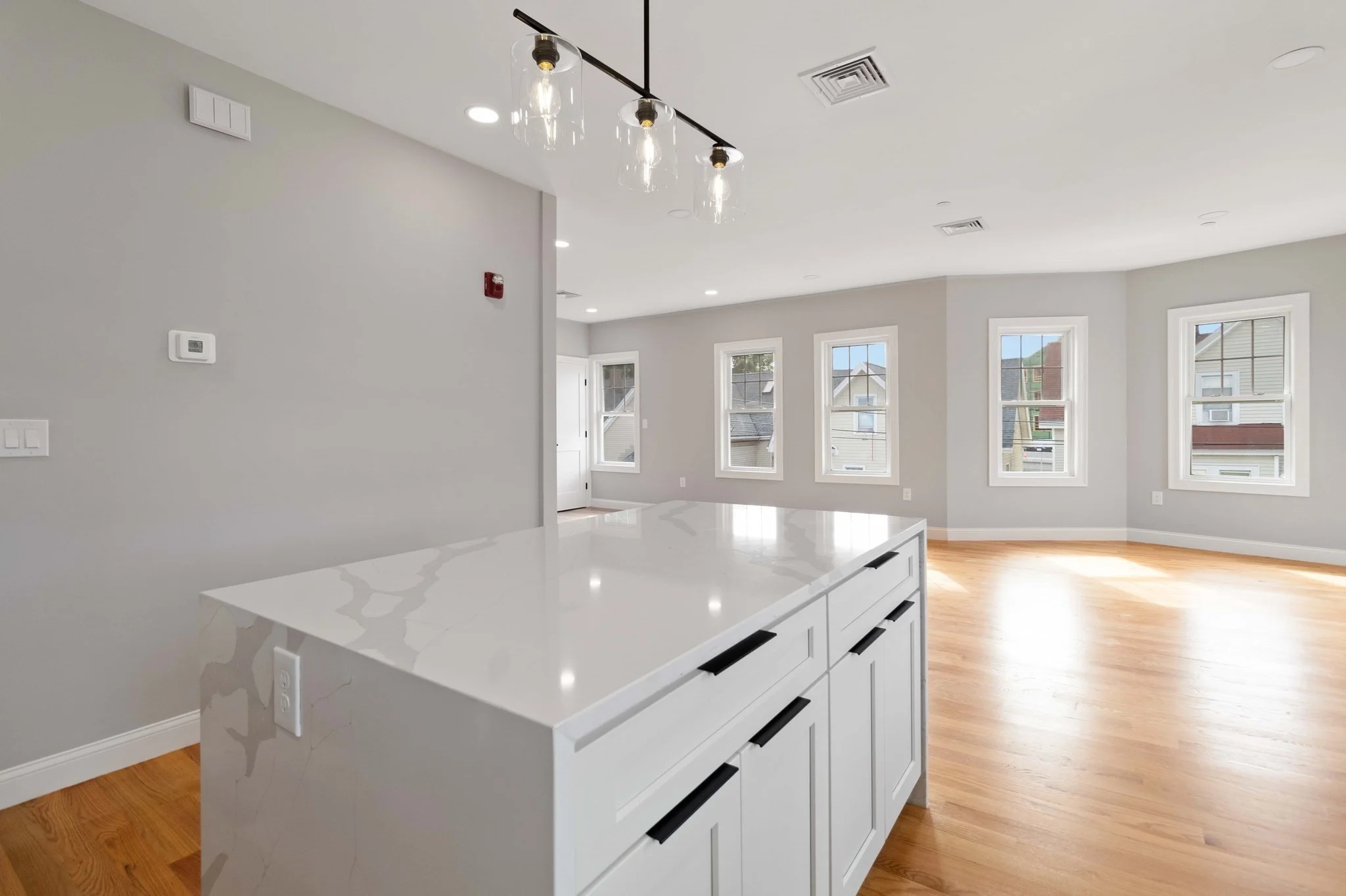 4 bed, 2 bath apartment for rent at 20 Alston St Unit 20, East Somerville — photo 19 of 36