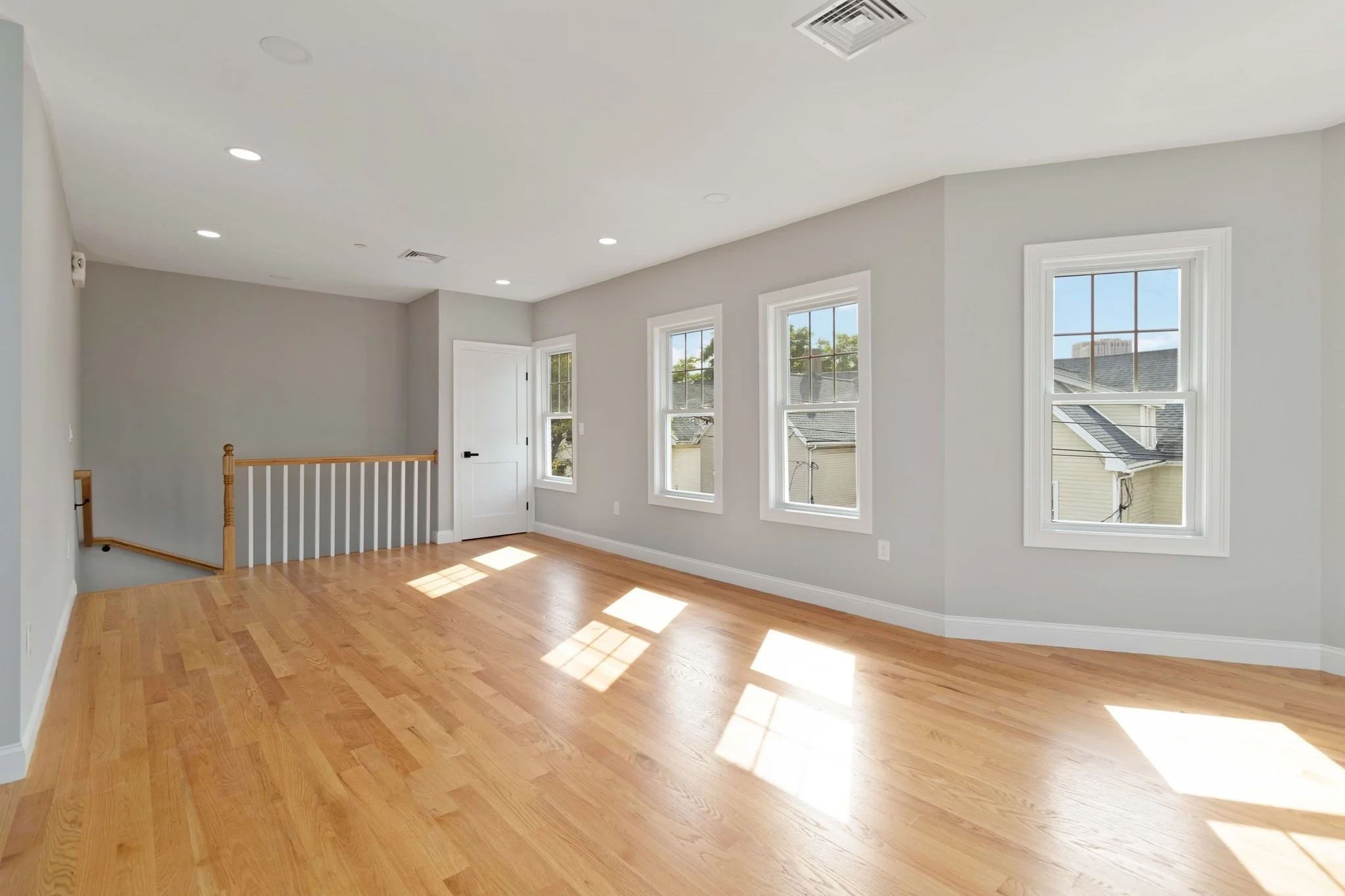 4 bed, 2 bath apartment for rent at 20 Alston St Unit 20, East Somerville — photo 8 of 36