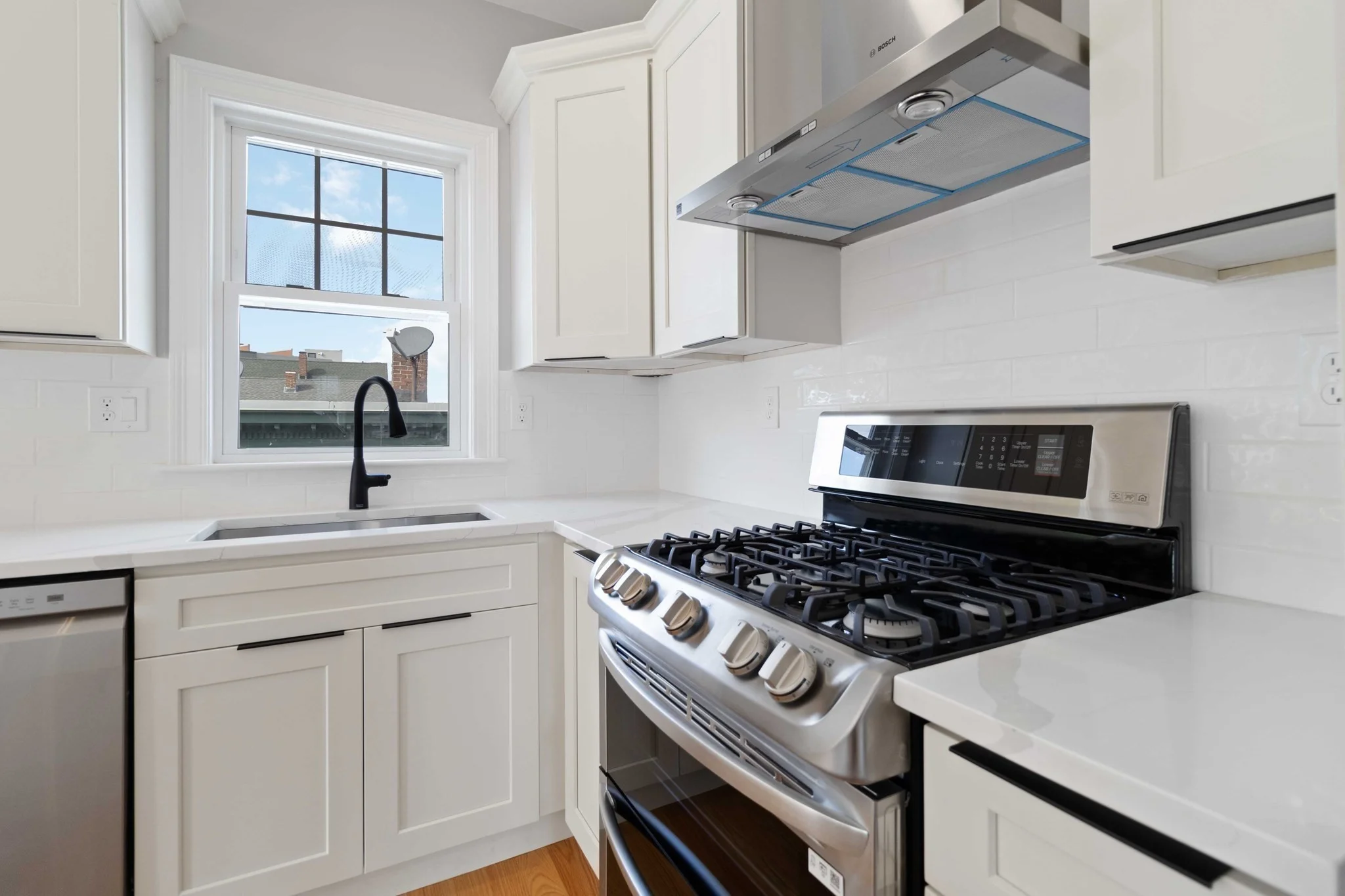 4 bed, 2 bath apartment for rent at 20 Alston St Unit 20, East Somerville — photo 16 of 36