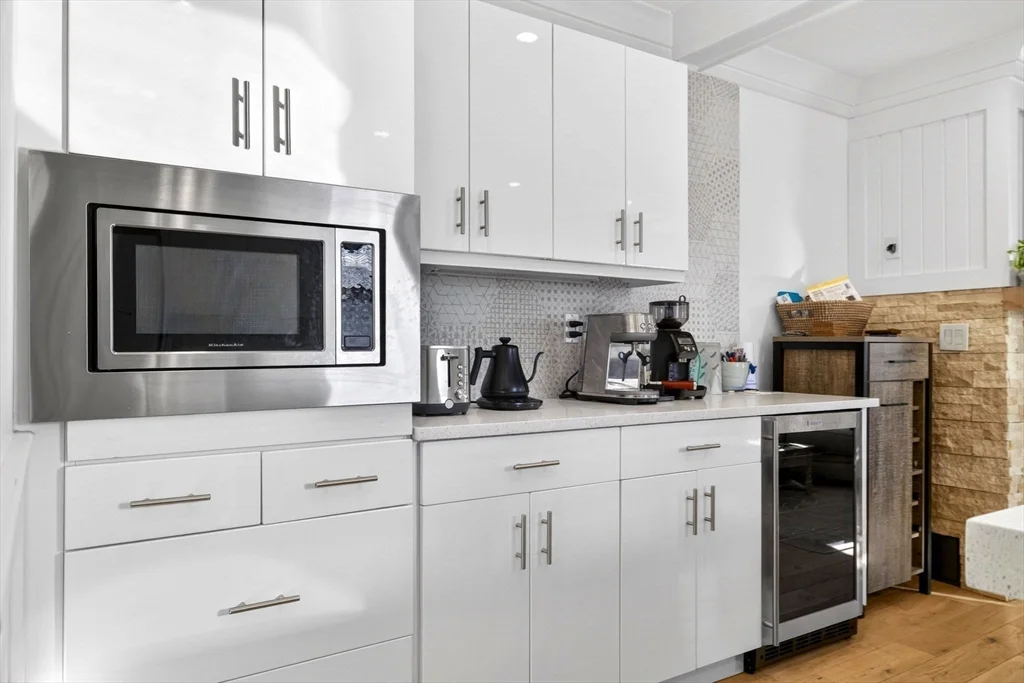 2 bed, 2 bath apartment for rent at 20 Arlington Unit 4, East Somerville — photo 5 of 20