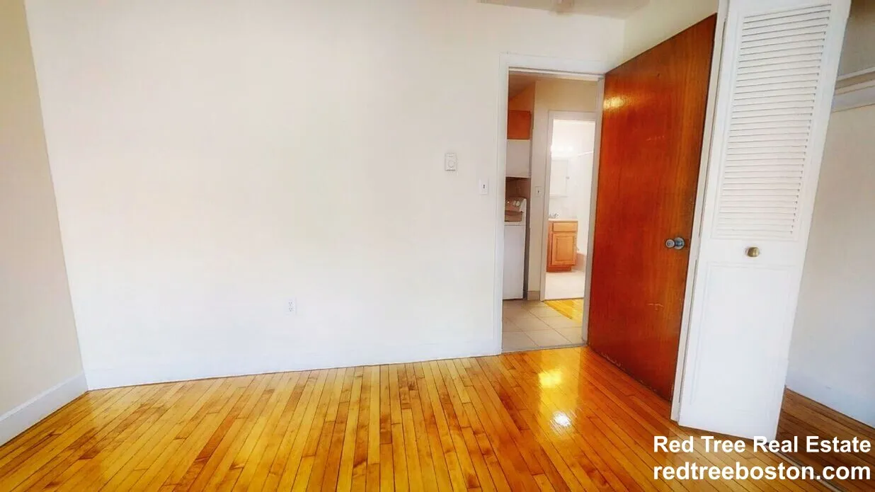 1 bed, 1 bath apartment for rent at 20 Armington St Unit 21, Brighton — photo 14 of 15
