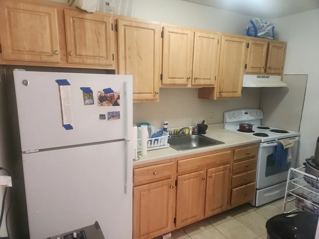 1 bed, 1 bath apartment for rent at 20 Armington St Unit 23C, Brighton — photo 1 of 7