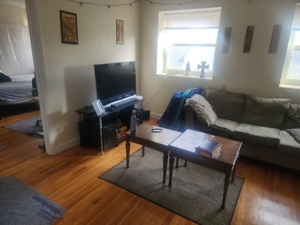 1 bed, 1 bath apartment for rent at 20 Armington St Unit B23, Brighton — photo 4 of 7