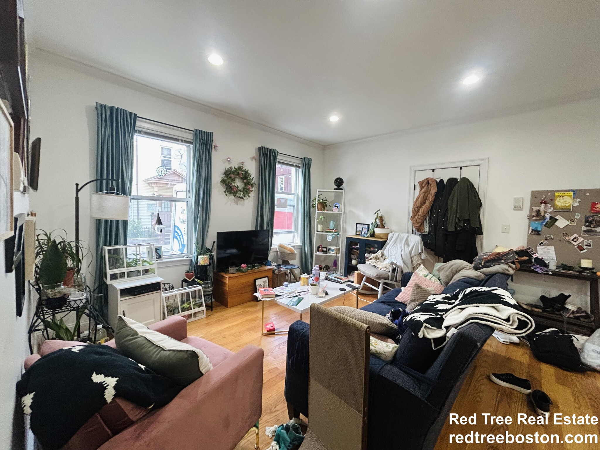 2 bed, 1 bath apartment for rent at 20 Armstrong St Unit 1, Jamaica Plain — photo 3 of 11