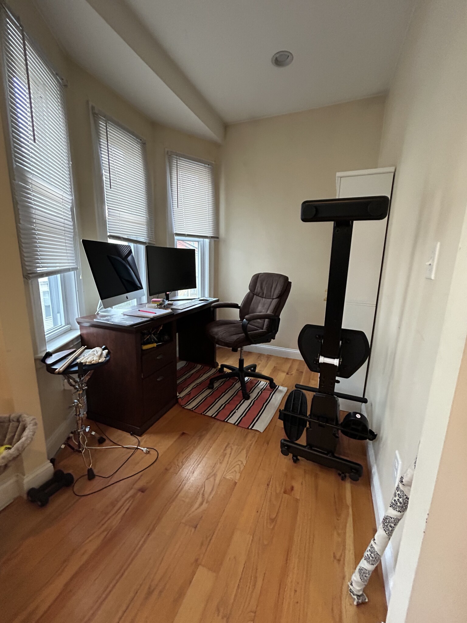 2 bed, 1 bath apartment for rent at 20 Armstrong St Unit 2, Jamaica Plain — photo 6 of 14