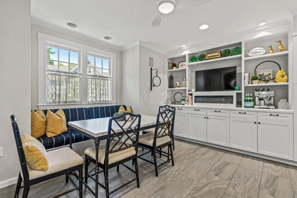 4 bed, 2 bath apartment for rent at 20 Bacon St Unit 20, Winchester — photo 15 of 42