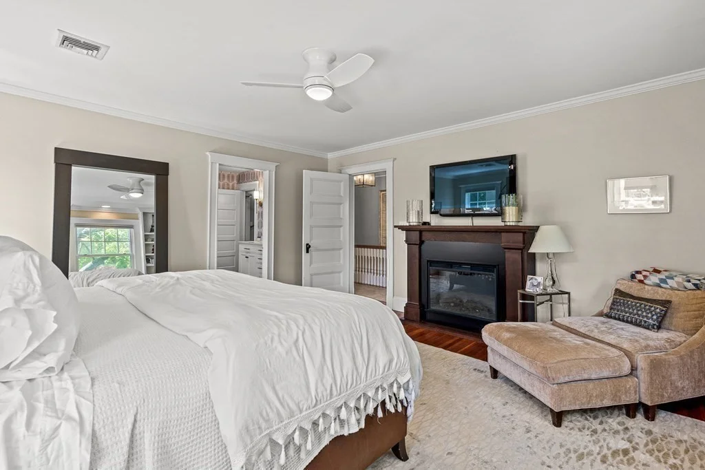 4 bed, 2 bath apartment for rent at 20 Bacon St Unit 20, Winchester — photo 23 of 42