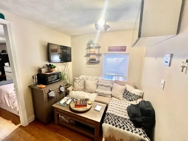 1 bed, 1 bath apartment for rent at 20 Bartlett Pl Unit 2, North End — photo 12 of 13