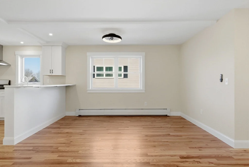 2 bed, 1 bath apartment for rent at 20 Beacon St Unit 1, Gloucester — photo 7 of 17