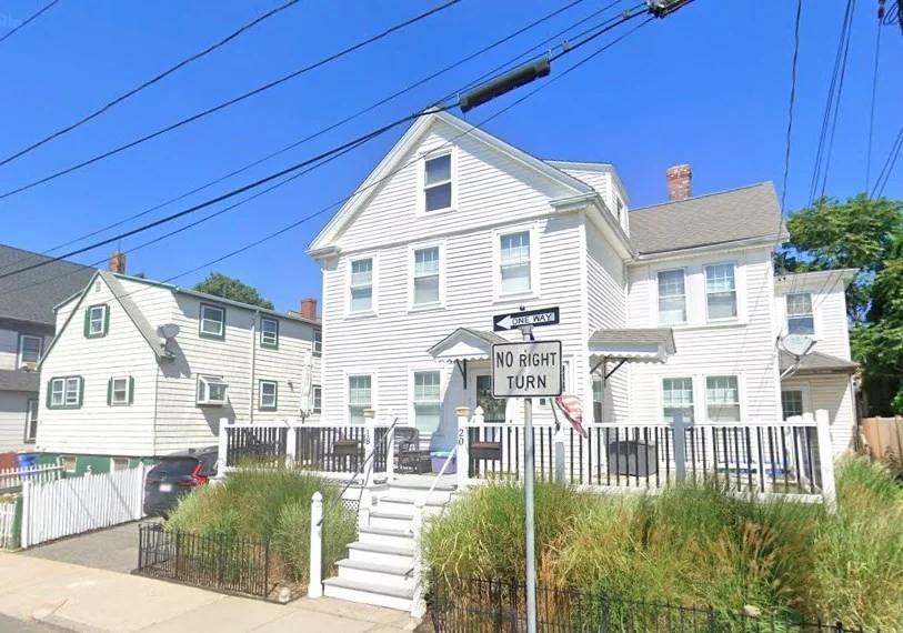 2 bed, 1 bath apartment for rent at 20 Beacon St Unit 2, Winthrop — photo 1 of 10