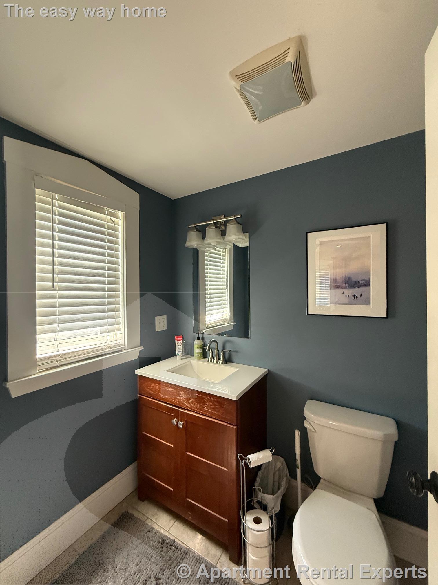 3 bed, 2 bath apartment for rent at 20 Bellevue St, Tufts — photo 5 of 10