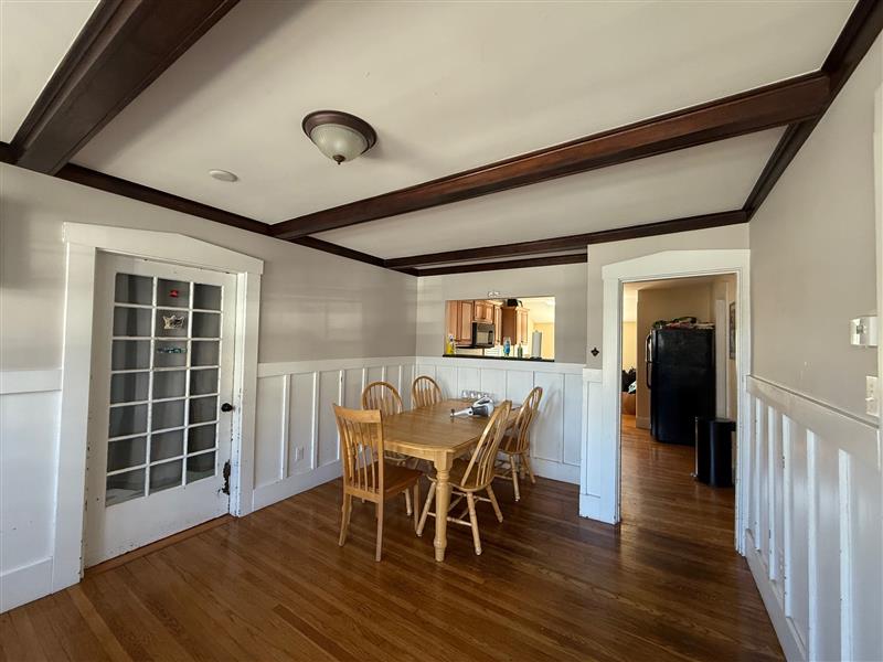 3 bed, 2 bath apartment for rent at 20 Bellevue St Unit 1, Medford — photo 4 of 10