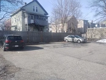 3 bed, 1 bath apartment for rent at 20 Belmont Unit 2, Spring Hill — photo 12 of 13
