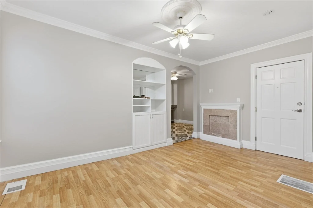 3 bed, 1 bath apartment for rent at 20 Bennett Unit 1L, Beverly — photo 7 of 22