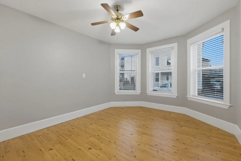 3 bed, 1 bath apartment for rent at 20 Bennett Unit 1L, Beverly — photo 13 of 22
