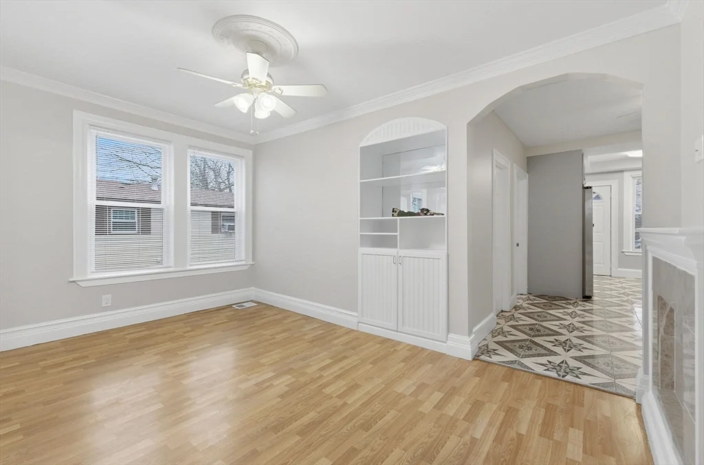 3 bed, 1 bath apartment for rent at 20 Bennett Unit 1L, Beverly — photo 6 of 22