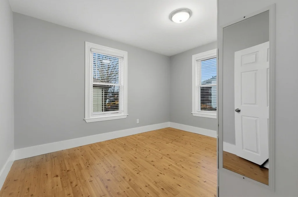 3 bed, 1 bath apartment for rent at 20 Bennett Unit 1L, Beverly — photo 16 of 22