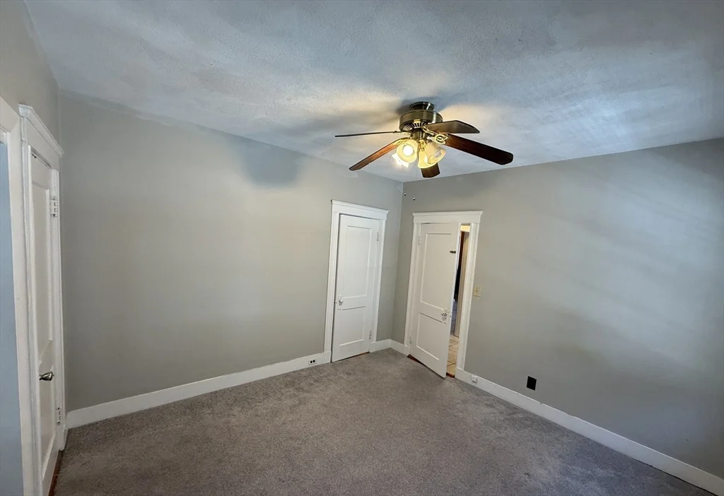 5 bed, 2 bath apartment for rent at 20 Benton Rd Unit 2, Tufts University — photo 11 of 24