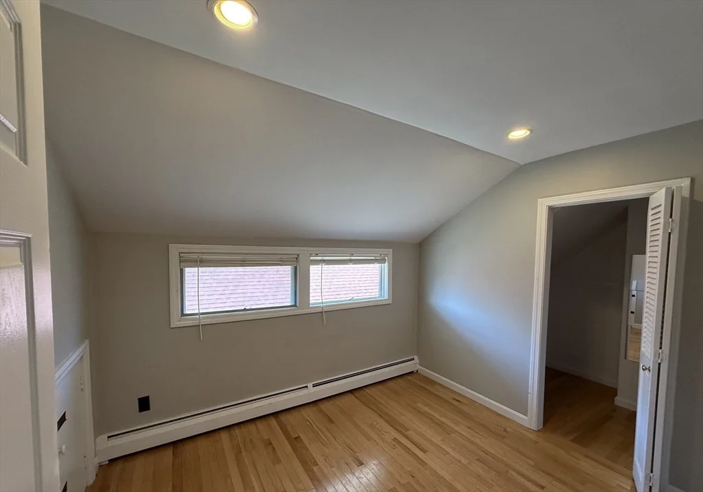 5 bed, 2 bath apartment for rent at 20 Benton Rd Unit 2, Tufts University — photo 20 of 24