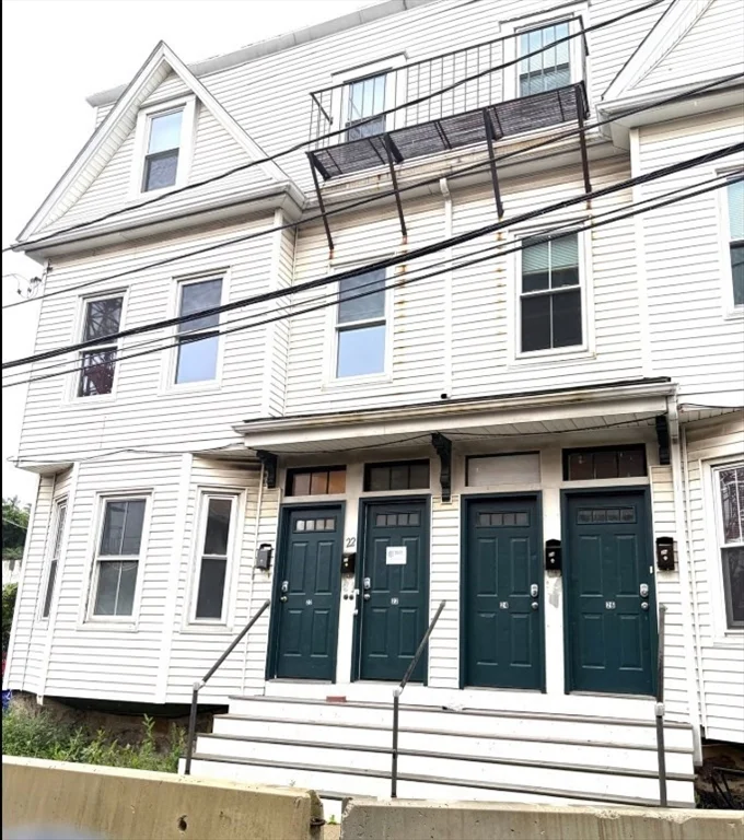 3 bed, 1 bath apartment for rent at 20 Blaine St Unit 20, Allston — photo 1 of 7