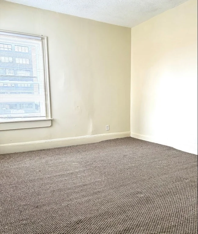 3 bed, 1 bath apartment for rent at 20 Blaine St Unit 20, Allston — photo 5 of 7
