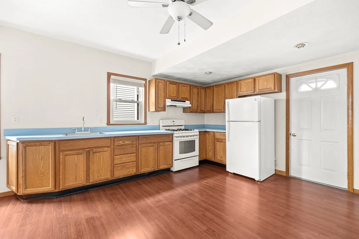 2 bed, 1 bath apartment for rent at 20 Bowen Ave Unit 1, Medford — photo 2 of 27
