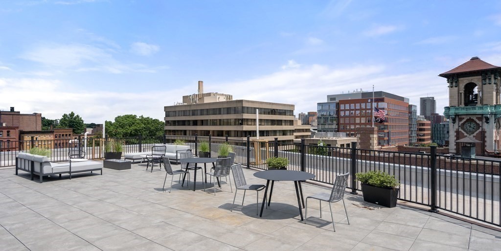4 bed, 4+ bath apartment for rent at 20 Boylston St Unit 4&5, Brookline Village — photo 13 of 21
