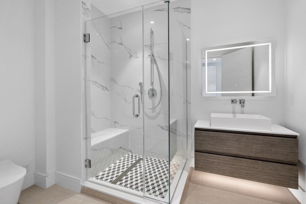 4 bed, 4+ bath apartment for rent at 20 Boylston St Unit 4&5, Brookline Village — photo 8 of 21