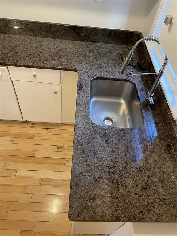 2 bed, 1 bath apartment for rent at 20 Boylston St Unit 4, Lowell — photo 2 of 10