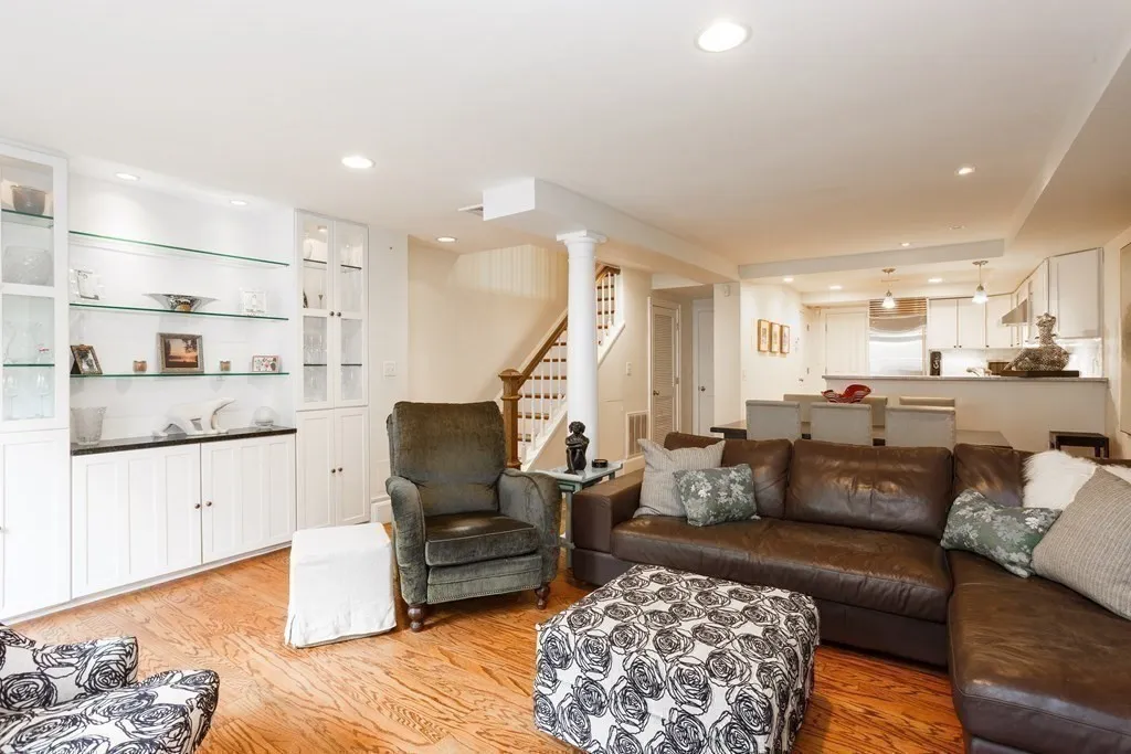 2 bed, 2 bath apartment for rent at 20 Braddock Park Unit A, South End — photo 9 of 18