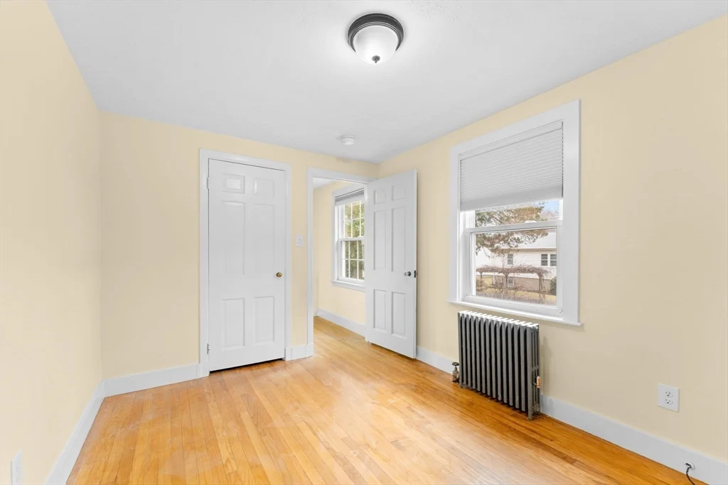 4 bed, 2 bath apartment for rent at 20 Brae Rd, Wollaston — photo 20 of 30