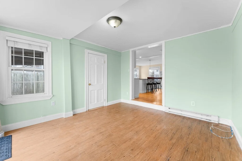 4 bed, 2 bath apartment for rent at 20 Brae Rd, Wollaston — photo 11 of 30