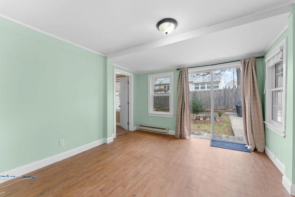 4 bed, 2 bath apartment for rent at 20 Brae Rd, Wollaston — photo 12 of 30