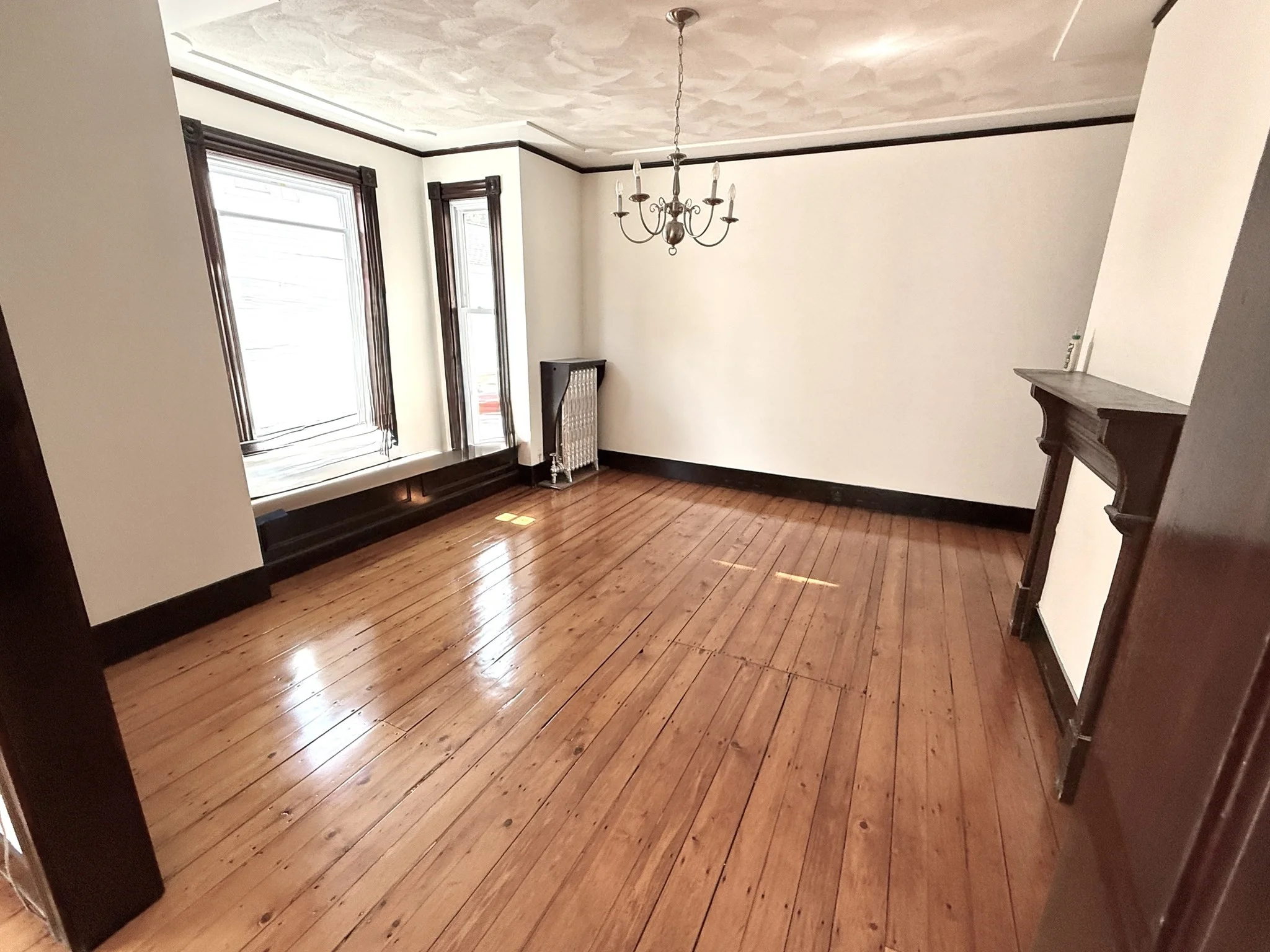 2 bed, 1 bath apartment for rent at 20 Brewster Unit 1, Plymouth — photo 3 of 13