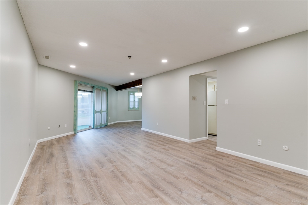 2 bed, 2 bath apartment for rent at 20 Brian Dr Unit B, Stoughton — photo 2 of 16