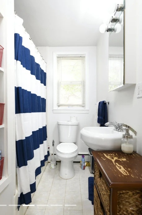 3 bed, 1 bath apartment for rent at 20 Bristol St Unit 2, Wellington-Harrington — photo 8 of 9