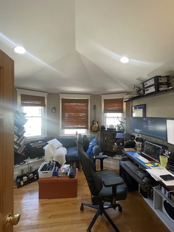 4 bed, 2 bath apartment for rent at 20 Burnham St Unit 20, Somerville — photo 24 of 26