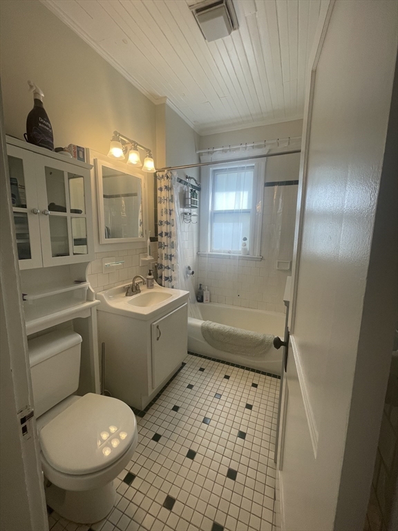 4 bed, 2 bath apartment for rent at 20 Burnham St Unit 20, Somerville — photo 19 of 26