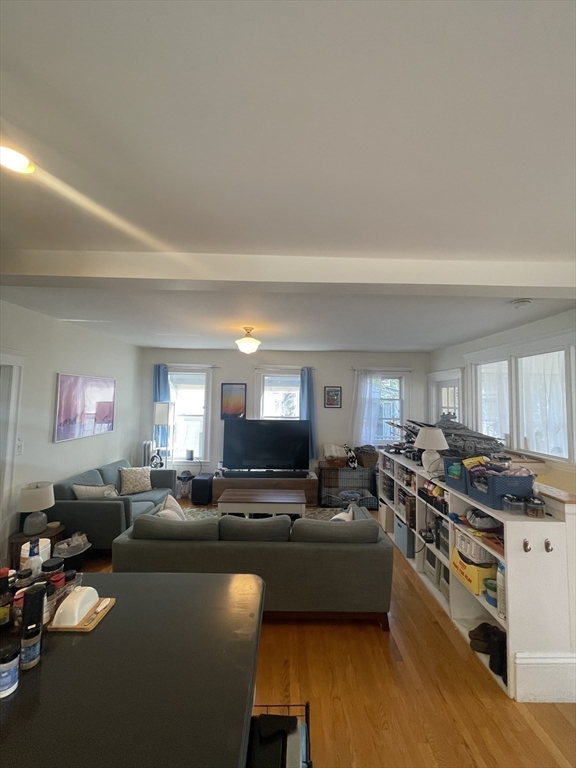 4 bed, 2 bath apartment for rent at 20 Burnham St Unit 20, Somerville — photo 14 of 26