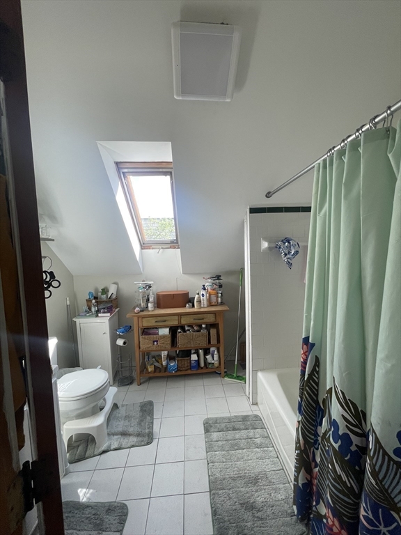 4 bed, 2 bath apartment for rent at 20 Burnham St Unit 20, Somerville — photo 23 of 26