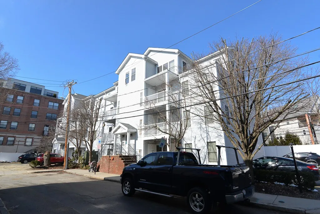 2 bed, 2 bath apartment for rent at 20 Cameron St Unit 303, Boylston Street — photo 16 of 17
