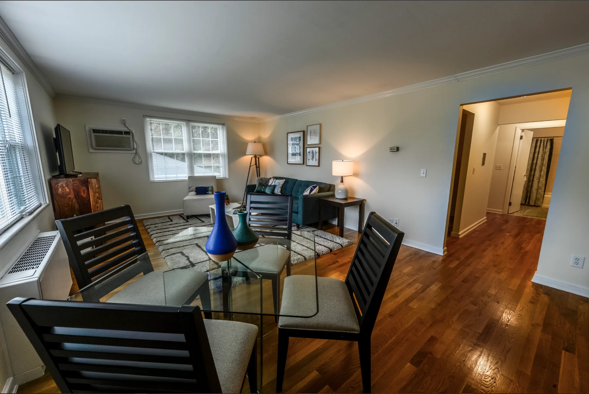3 bed, 2 bath apartment for rent at 20 Captain Parker Arms Unit 22, Lexington — photo 1 of 8