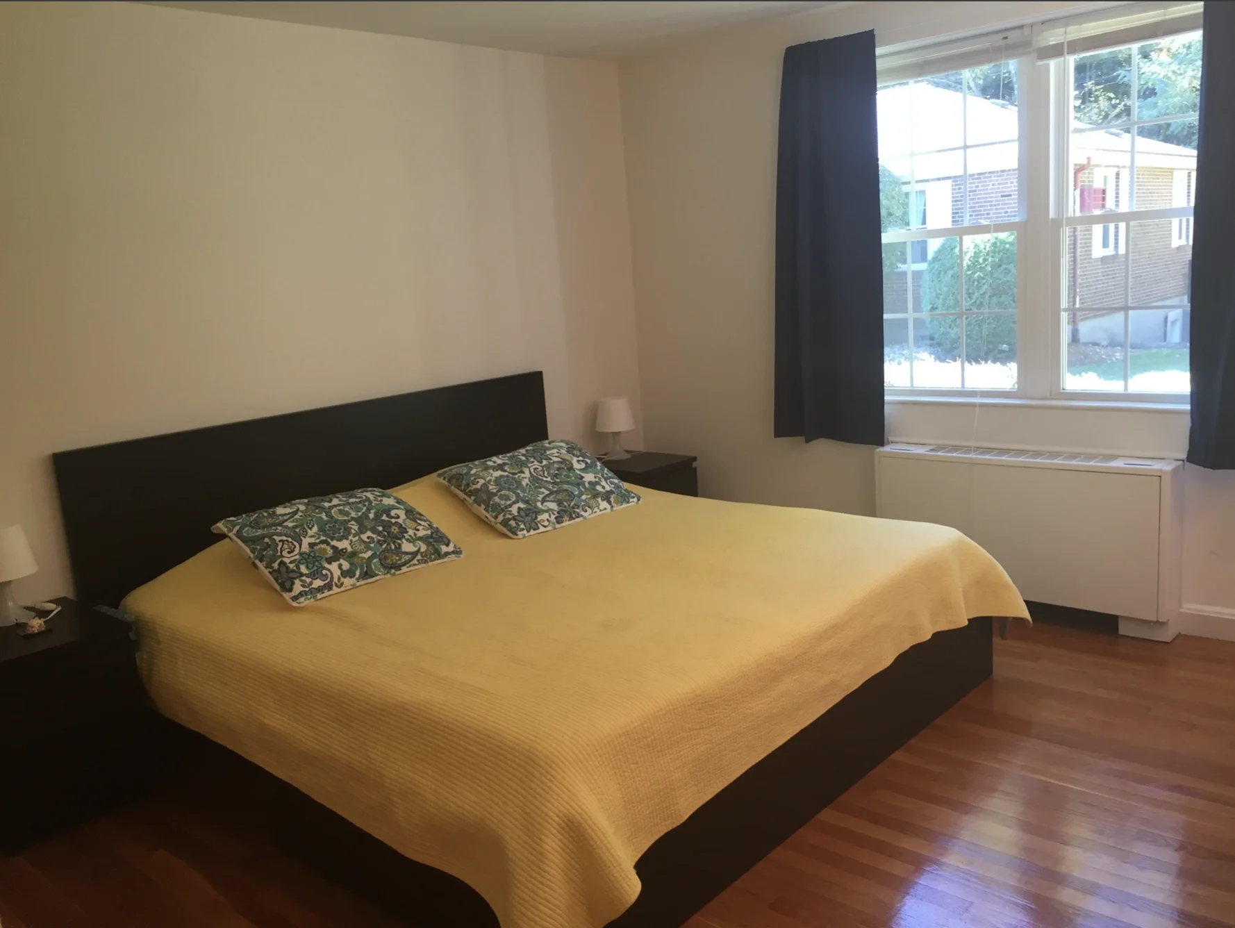 3 bed, 2 bath apartment for rent at 20 Captain Parker Arms Unit 22, Lexington — photo 3 of 8