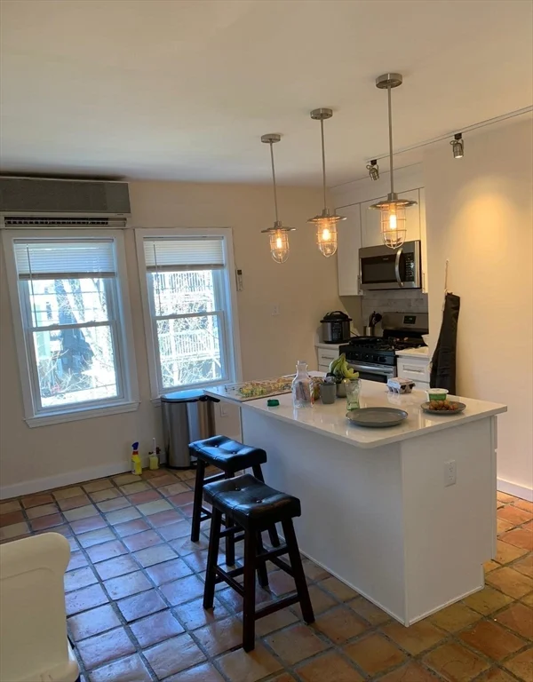 4 bed, 1 bath apartment for rent at 20 Carson St Unit 2, Boston — photo 3 of 11