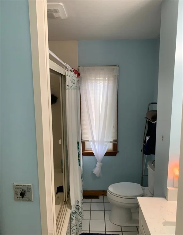 4 bed, 1 bath apartment for rent at 20 Carson St Unit 2, Boston — photo 11 of 11