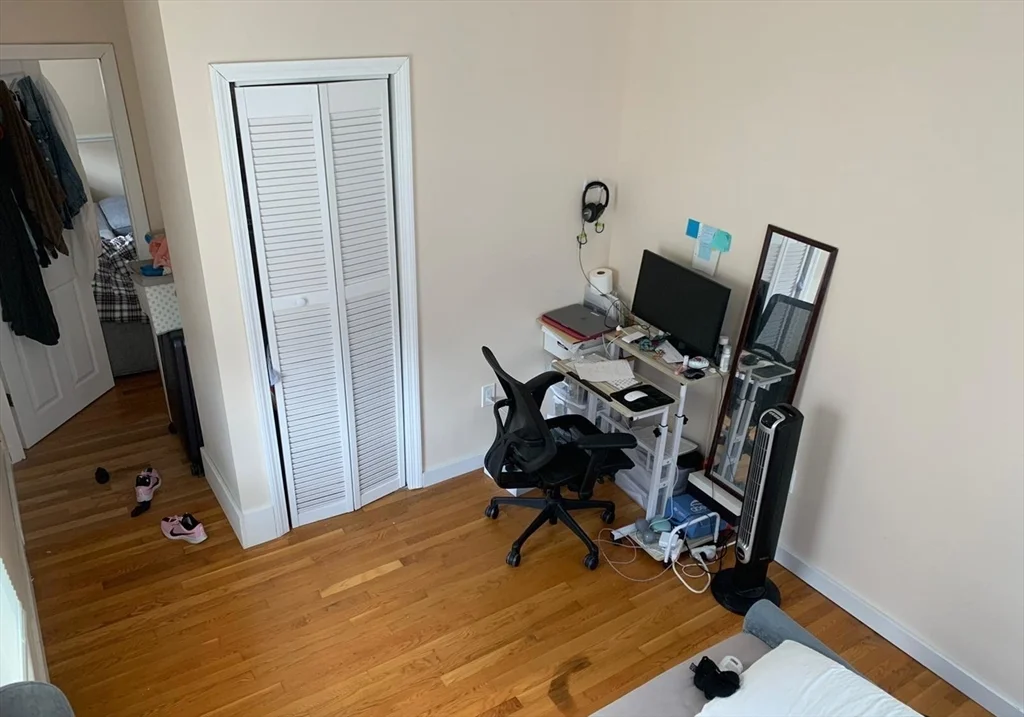 4 bed, 1 bath apartment for rent at 20 Carson St Unit 2, Boston — photo 7 of 11