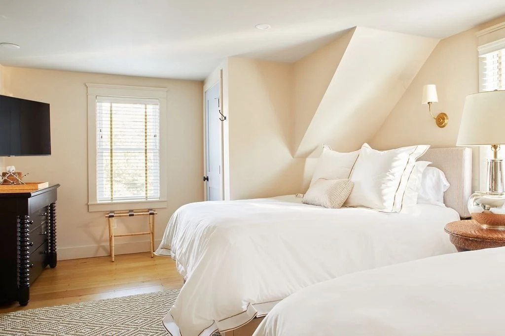 5 bed, 3 bath apartment for rent at 20 Cato Ln, Nantucket — photo 20 of 27