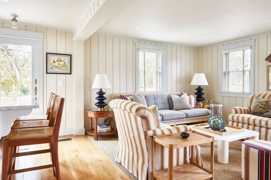 5 bed, 3 bath apartment for rent at 20 Cato Ln, Nantucket — photo 5 of 27