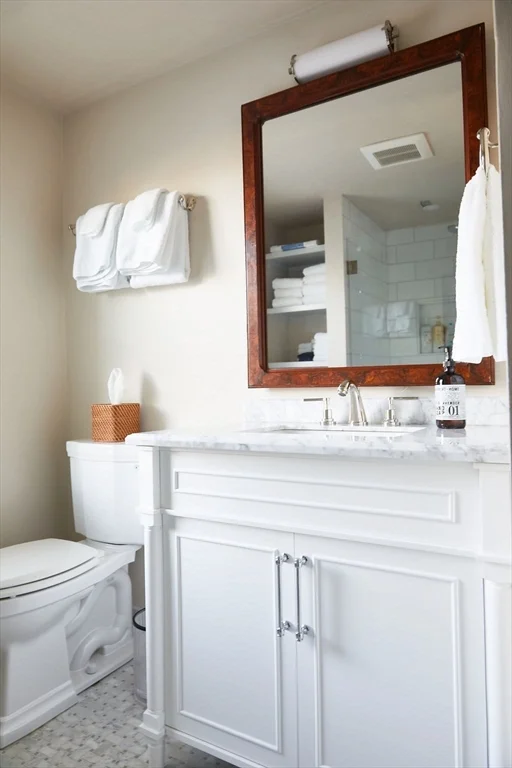 5 bed, 3 bath apartment for rent at 20 Cato Ln, Nantucket — photo 17 of 27